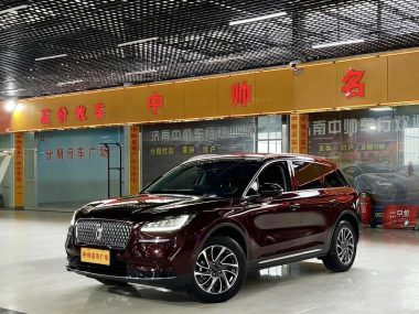 Lincoln Corsair 2022, фото 1