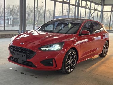 Ford Focus 2020, фото 1