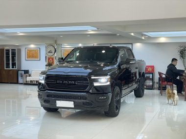 RAM 1500 Rev 2022, фото 1