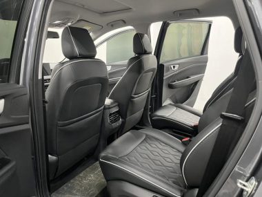 Wuling Jiachen 1.5T CVT Prestige Flagship Version — фото 4