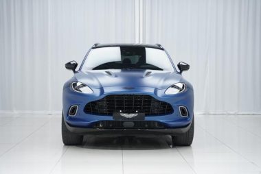 Aston Martin DBX 4.0T V8 — фото 3