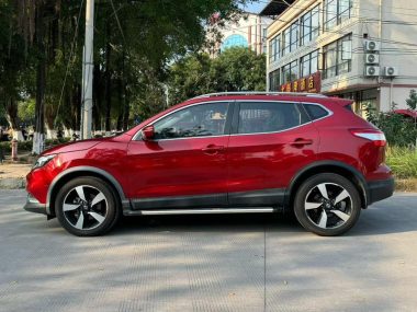 Nissan Qashqai 2.0L CVT VI — фото 4