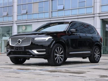 Volvo XC90 2023, фото 1