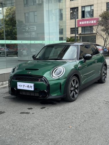MINI 2022, фото 1