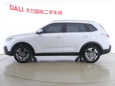 Kia Sportage 2.0L V — фото 3