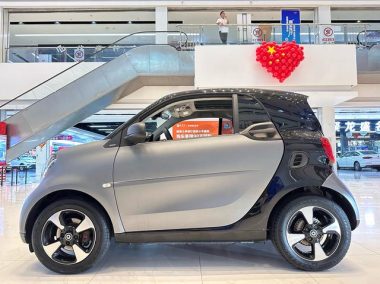 Smart fortwo 1.0L 52 Edition CN5 — фото 4