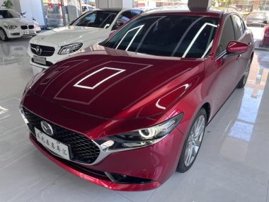 Mazda 3 2023, фото 1