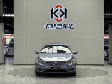 Volvo S60 S60L T3 — фото 2