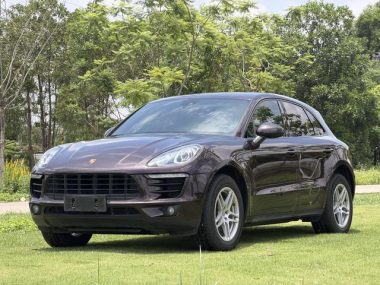 Porsche Macan 2018, фото 1