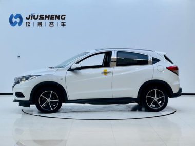 Honda Vezel 1.5L CVT Night · Vanguard — фото 3