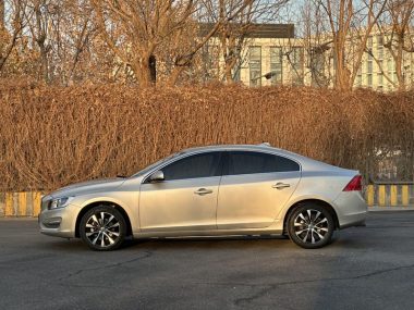 Volvo S60 S60L T3 Smart Advance Advance — фото 4