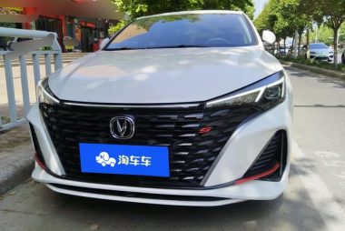 Changan Eado PLUS Smooth Edition Blue NE 1.4T GDI DCT Premium Version — фото 3