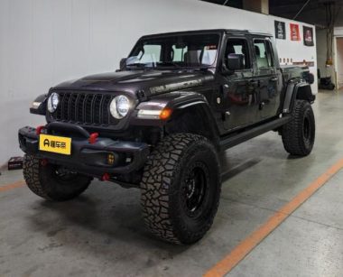 Jeep Gladiator 2023, фото 1