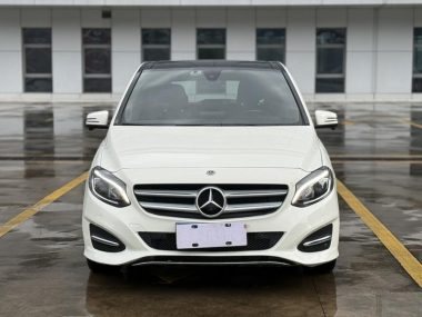 Mercedes-Benz B-Class B 200 — фото 2