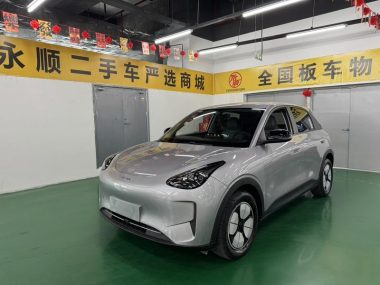 Geely Galaxy Starwish 2025, фото 1