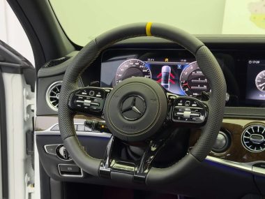 Mercedes-Benz S-Class AMG S 63 L 4MATIC+ — фото 4