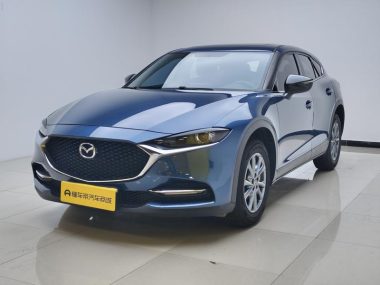 Mazda CX-4 2022, фото 1