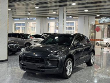 Porsche Macan 2023, фото 1