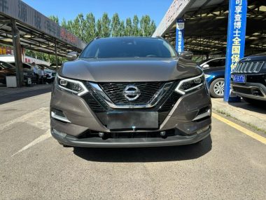 Nissan Qashqai 2.0L XV Prem. Luxury — фото 2