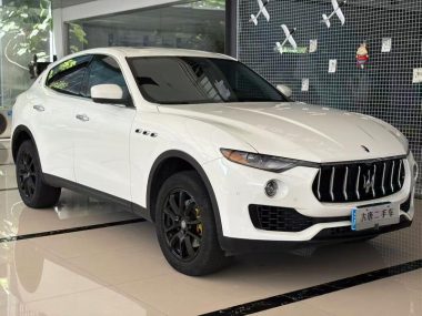 Maserati Levante 3.0T Parallel Import — фото 3