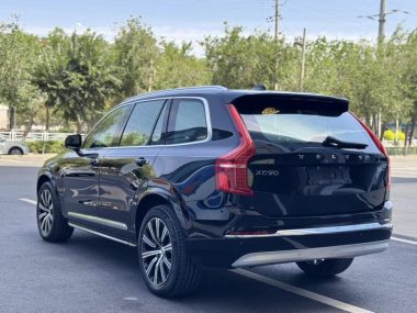 Volvo XC90 B6 7 — фото 4