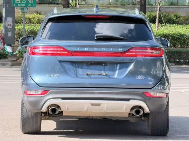 Lincoln MKC 2.0T 2WD Premium — фото 4