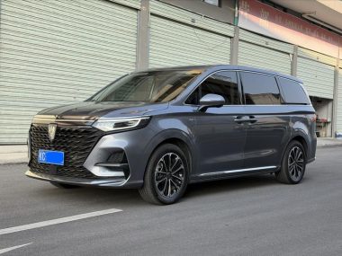 Roewe iMAX8 2021, фото 1