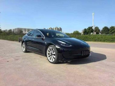 Tesla Model 3 Standard Range RWD Upgraded — фото 3