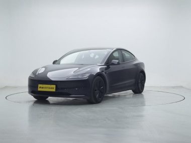 Tesla Model 3 2025, фото 1
