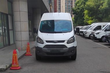 Ford Transit 2.0T 6 VI — фото 2