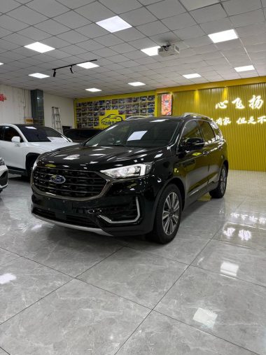 Ford Edge 2022, фото 1