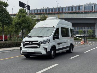 Maxus V90 RV 2022, фото 1