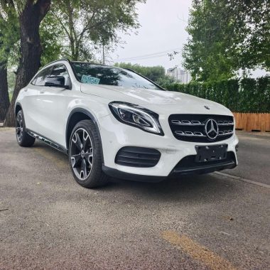 Mercedes-Benz GLA 220 4MATIC — фото 3
