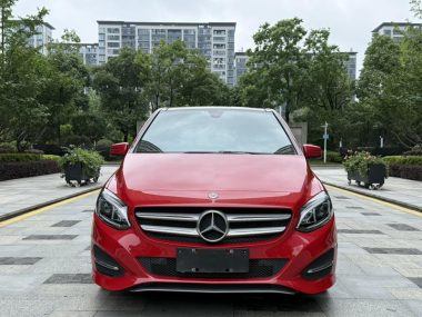 Mercedes-Benz B-Class B 200 — фото 2
