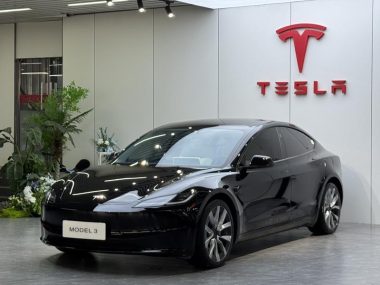 Tesla Model 3 2024, фото 1
