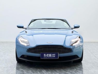 Aston Martin DB11 4.0T V8 Coupe — фото 2