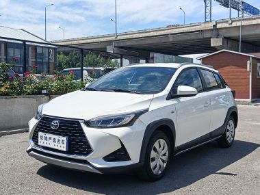 Toyota Yaris L 2022, фото 1
