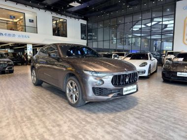 Maserati Levante 3.0T AT 4WD 5-seat Parallel Import — фото 2