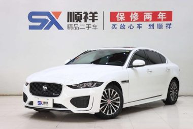 Jaguar XEL 2021, фото 1