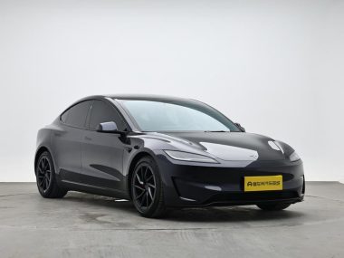 Tesla Model 3 Performance AWD — фото 3