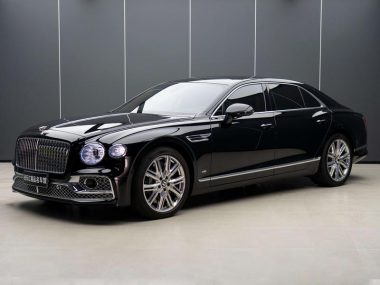 Bentley Flying Spur 2022, фото 1