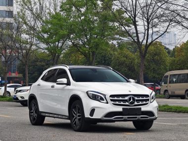 Mercedes-Benz GLA 200 Fashion — фото 3