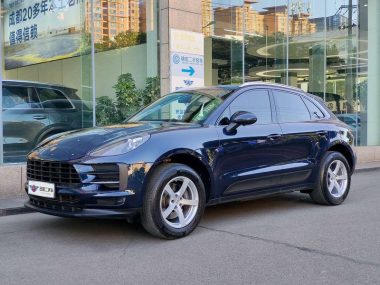 Porsche Macan 2022, фото 1