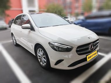 Mercedes-Benz B-Class B 200 — фото 3