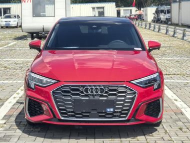 Audi A3 Facelift Sportback 35 TFSI Fashion Sport — фото 2
