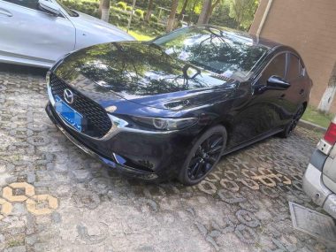 Mazda 3 2023, фото 1