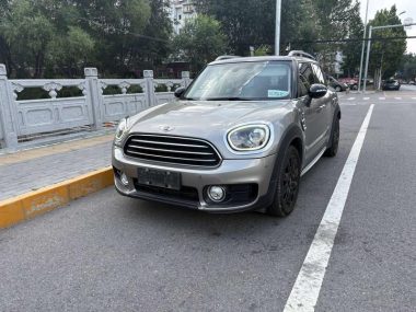 MINI COUNTRYMAN 2018, фото 1