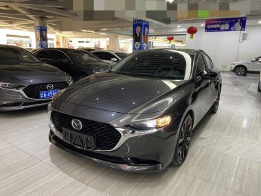Mazda 3 2023, фото 1