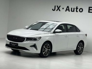 Geely Emgrand 2022, фото 1