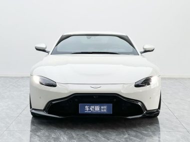 Aston Martin Vantage 4.0T V8 — фото 2
